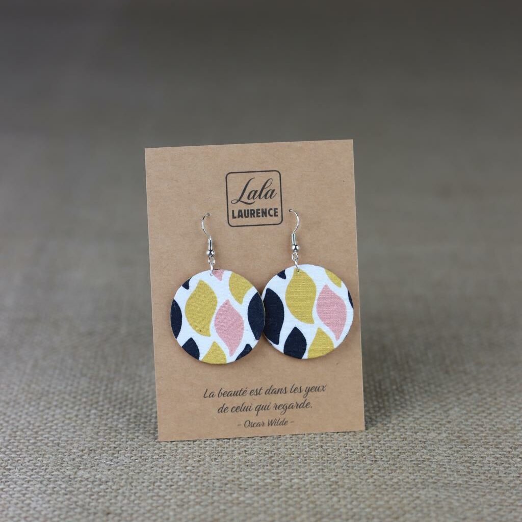 Boucles d'oreilles en tissu gouttes jaunes roses et noires
