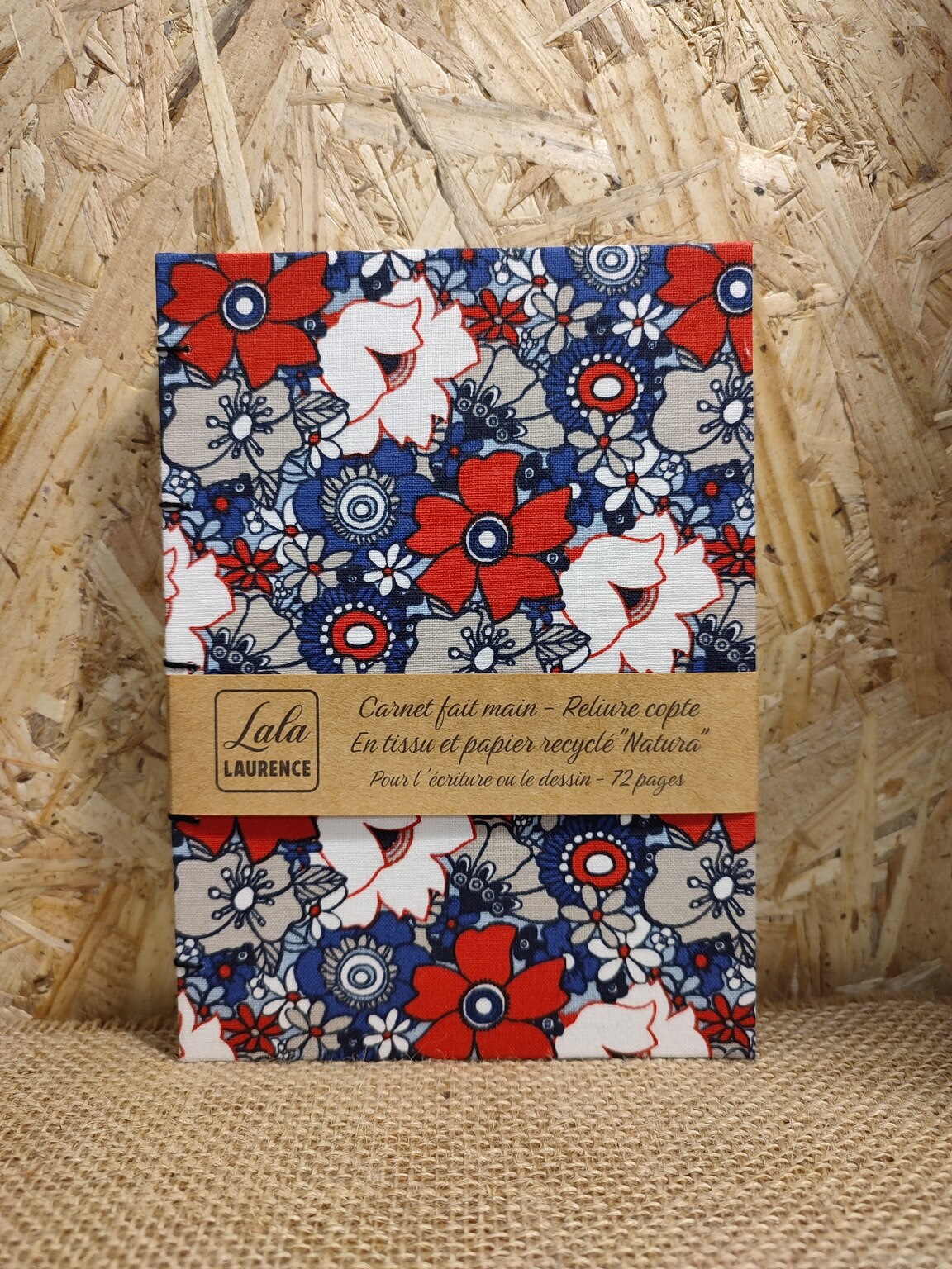 Carnet en tissu et reliure copte Fleurs bleues blanches rouges
