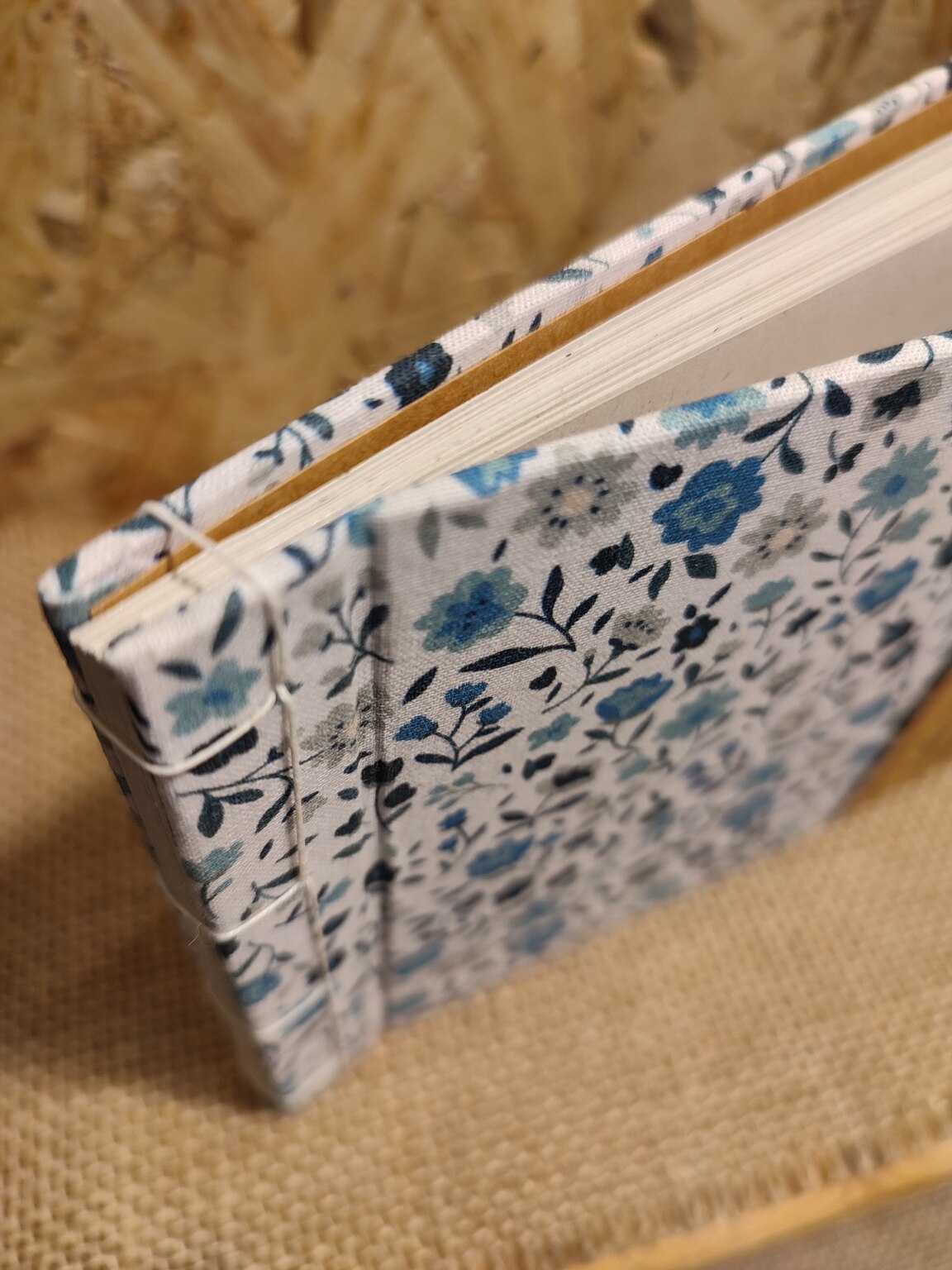Carnet en tissu et reliure japonaise Coté Fleur Bleue