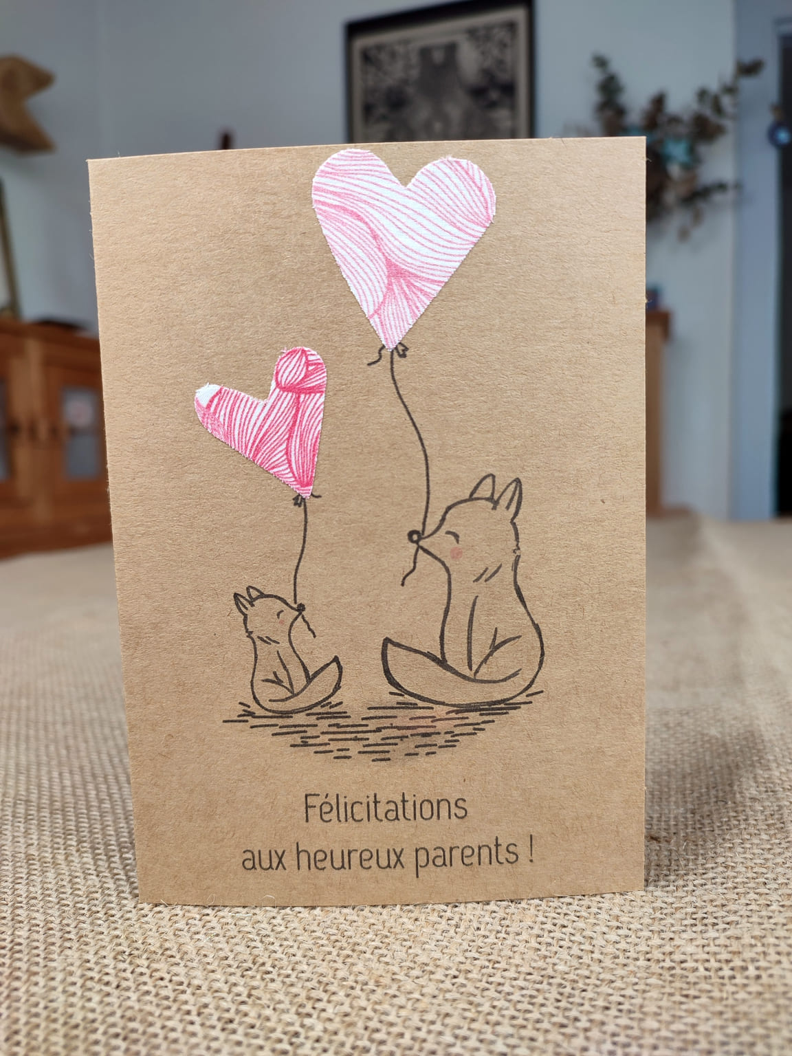 Carte en papier et tissu Félicitations aux heureux parents - Coeurs roses